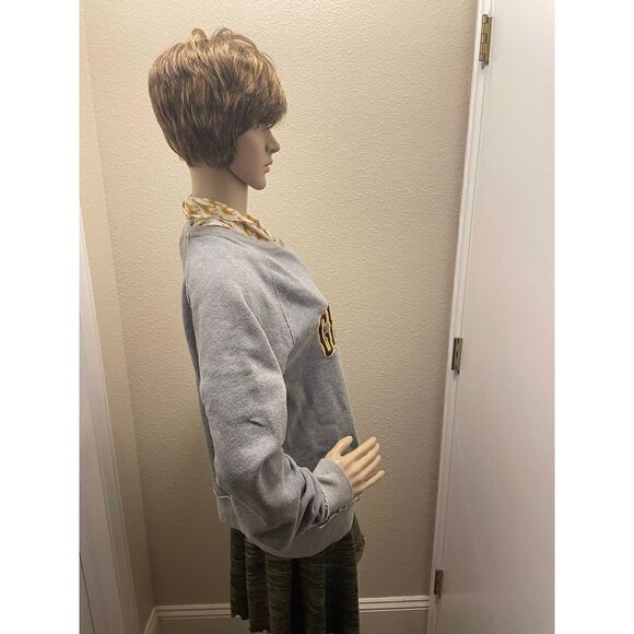 Harry Potter Embroidered Sweatshirt Griffindor Loose Fit Pullover Women’s L 16 - Picture 7 of 13